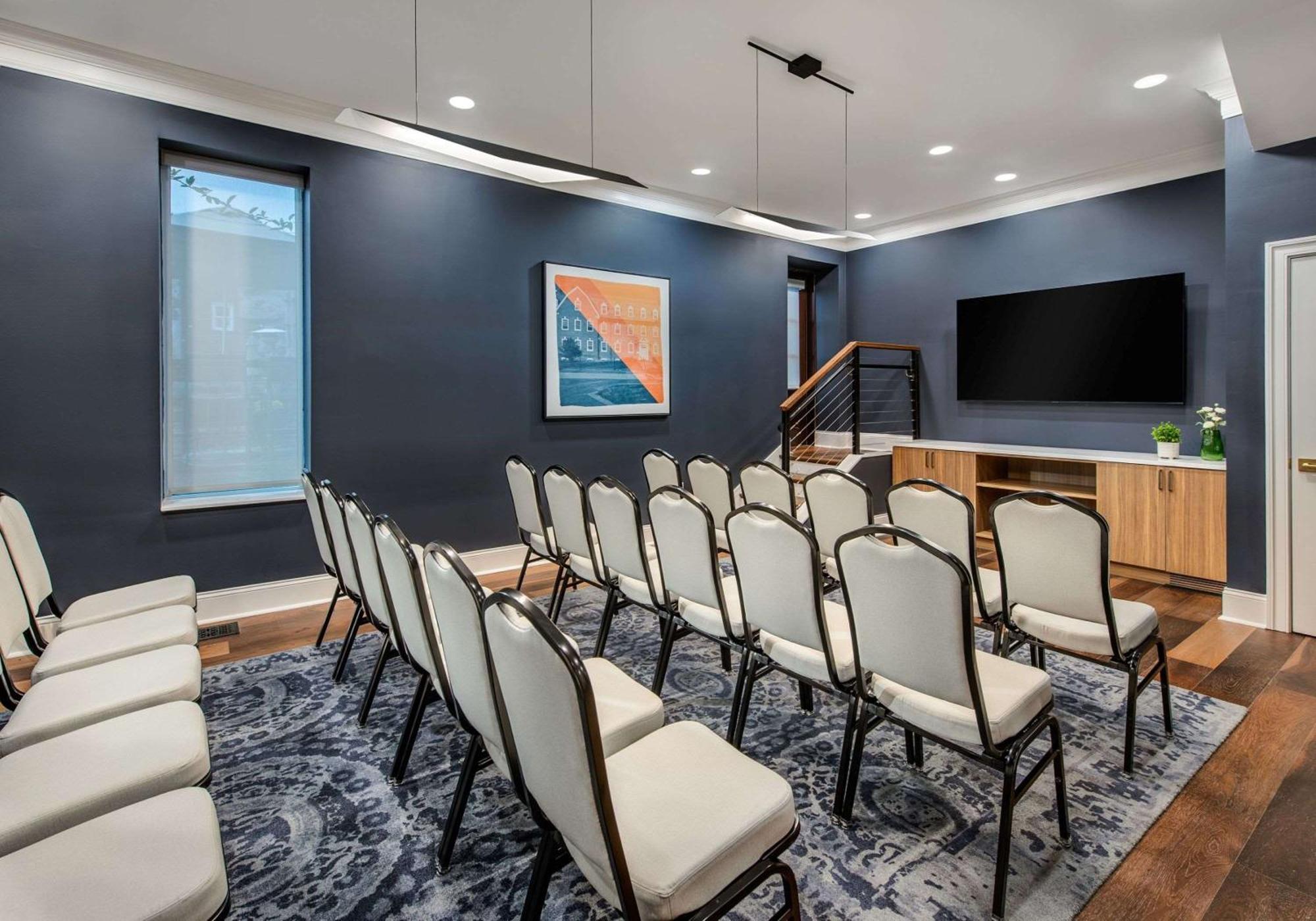 Hyatt Place Newark-Main Street Екстериор снимка