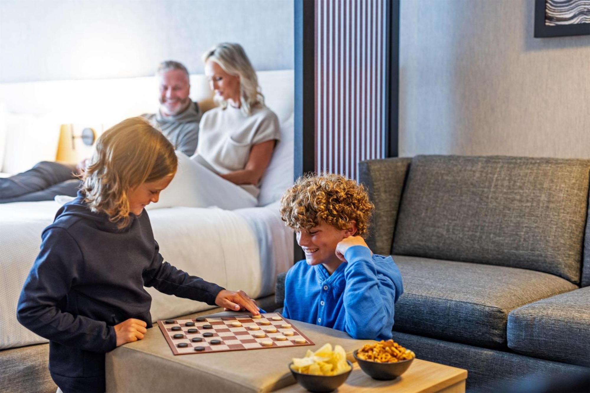 Hyatt Place Newark-Main Street Екстериор снимка