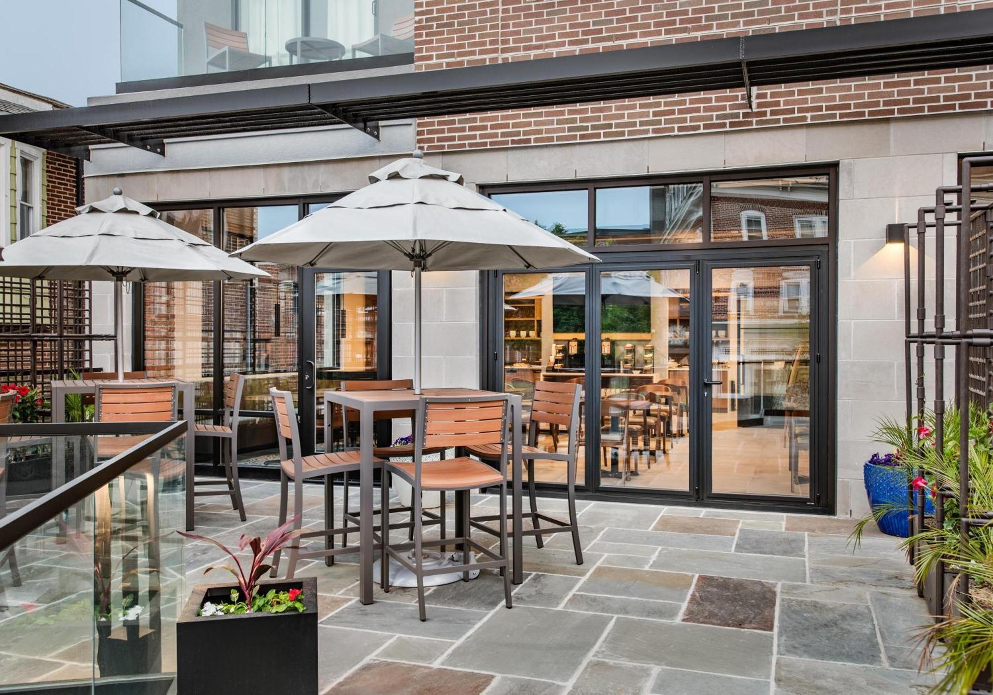 Hyatt Place Newark-Main Street Екстериор снимка